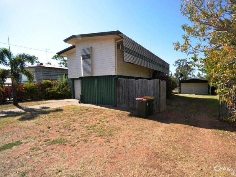 70 McCool Street, Moranbah QLD 4744