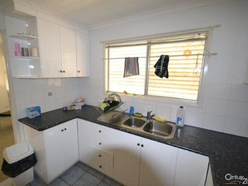 70 McCool Street, Moranbah QLD 4744