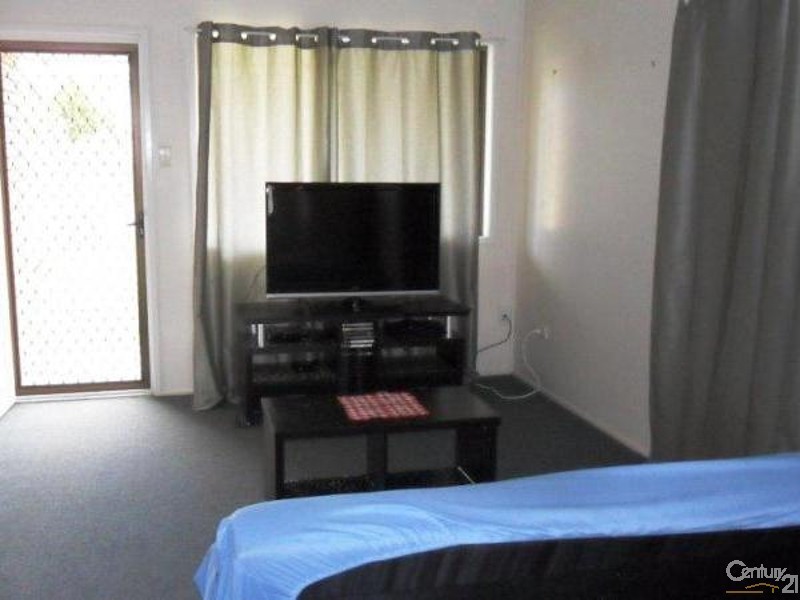 2  Miller Court, Mount Pleasant QLD 4740