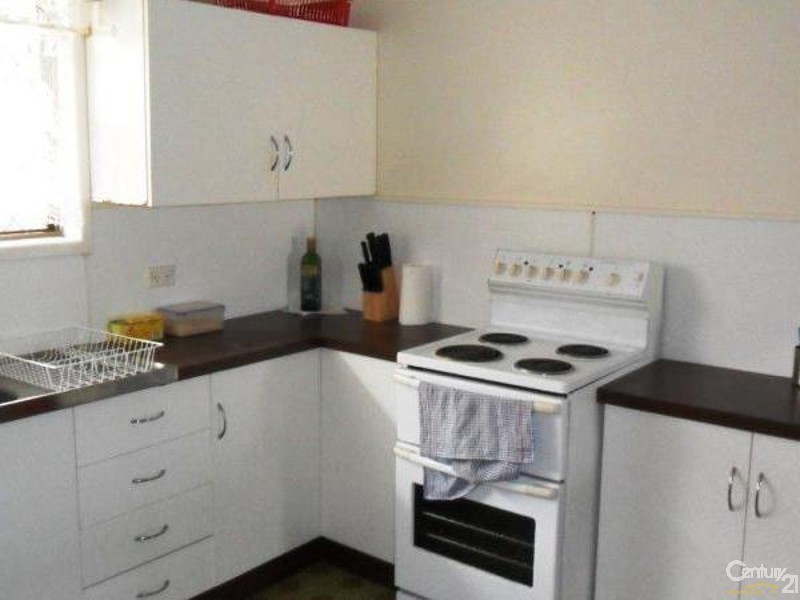 2  Miller Court, Mount Pleasant QLD 4740