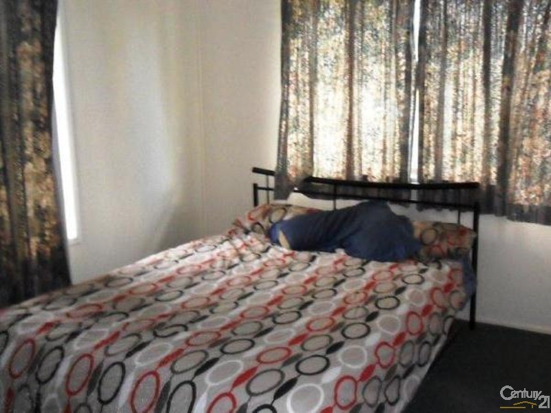 2  Miller Court, Mount Pleasant QLD 4740