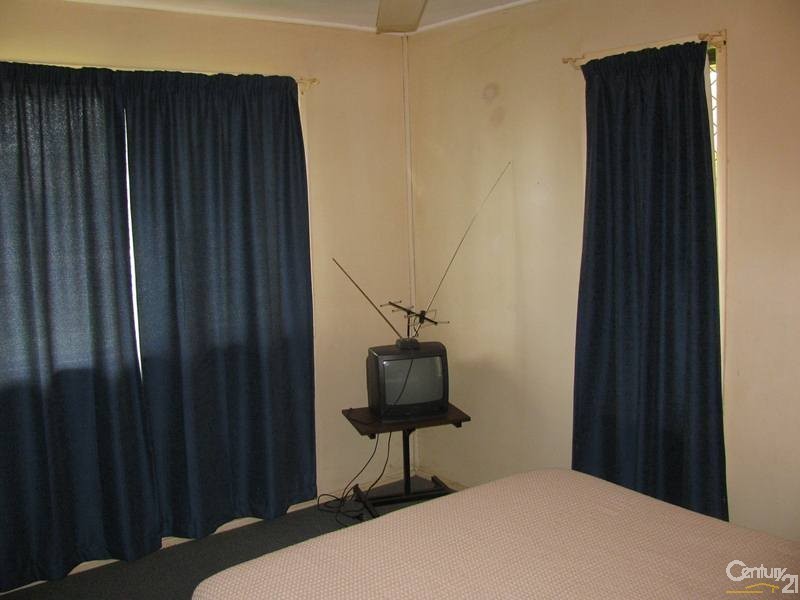 2  Miller Court, Mount Pleasant QLD 4740