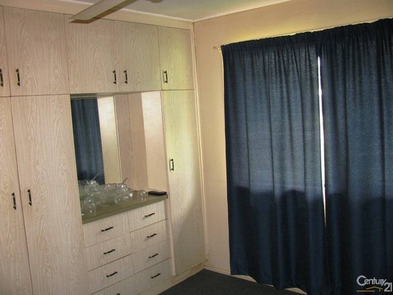 2  Miller Court, Mount Pleasant QLD 4740