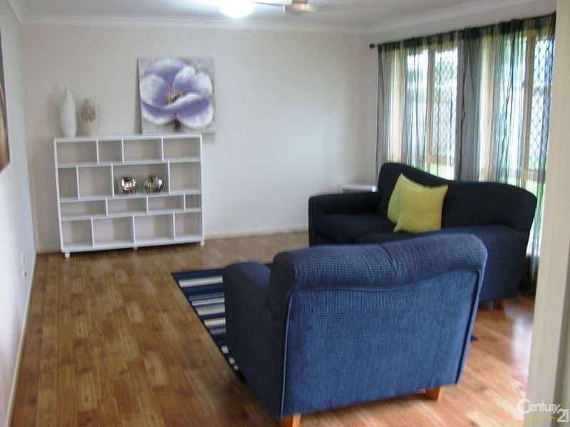 2 Carlow Close, Rural View QLD 4740