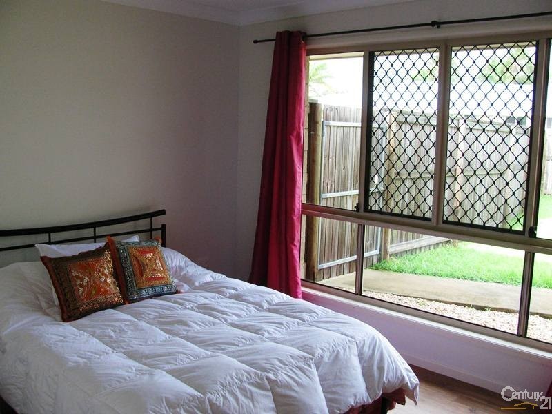 2 Carlow Close, Rural View QLD 4740