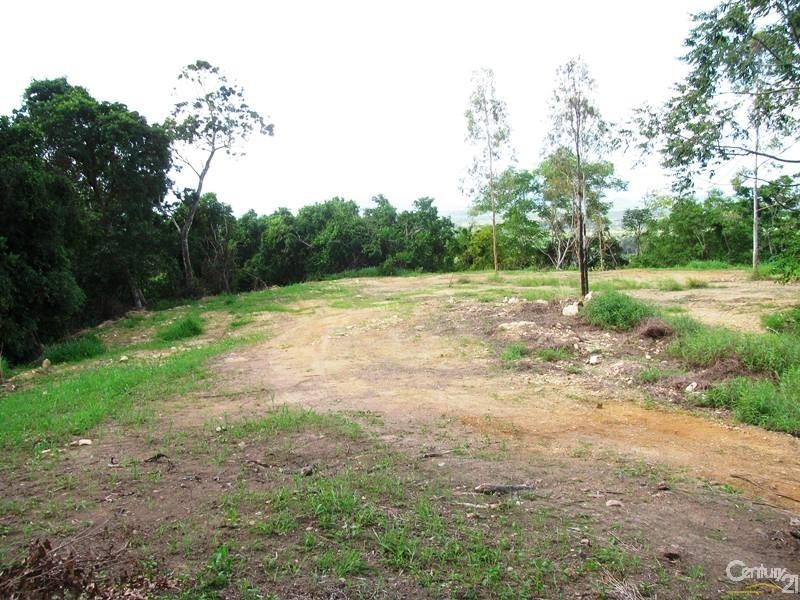 1243 Yakapari-Seaforth Road, Mount Jukes QLD 4740