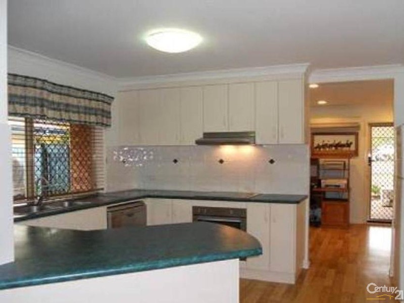 2 Clipper Court, Bucasia QLD 4750