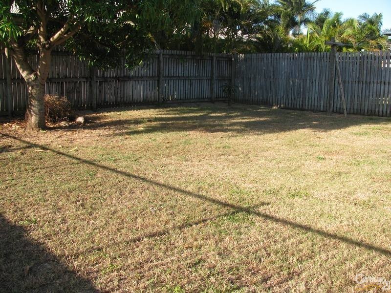 2 Clipper Court, Bucasia QLD 4750