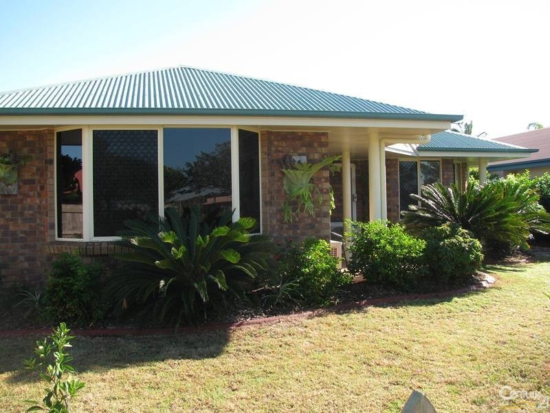 2 Clipper Court, Bucasia QLD 4750