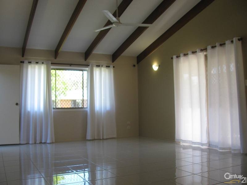 8 Shane Court, Andergrove QLD 4740