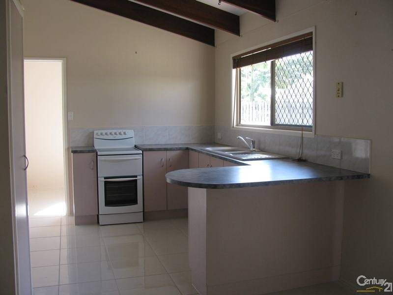 8 Shane Court, Andergrove QLD 4740