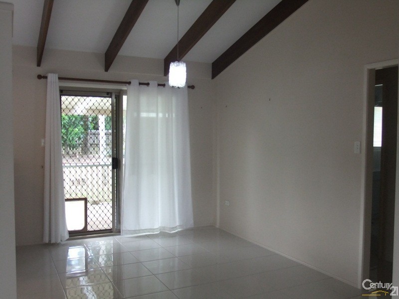 8 Shane Court, Andergrove QLD 4740