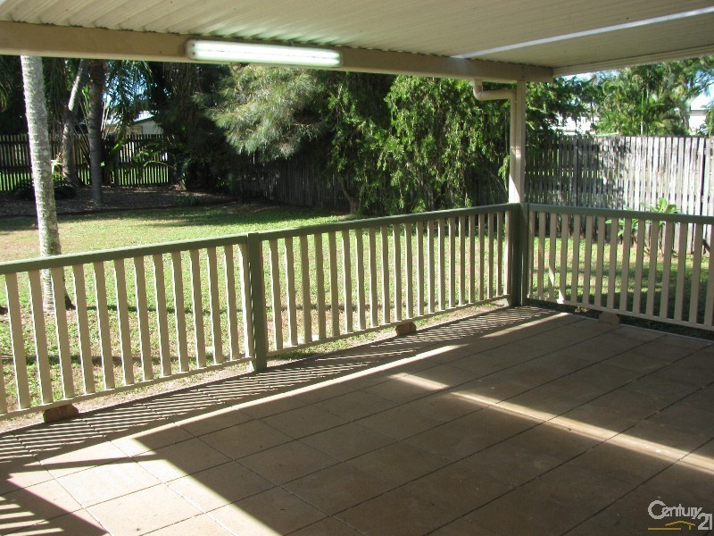 8 Shane Court, Andergrove QLD 4740