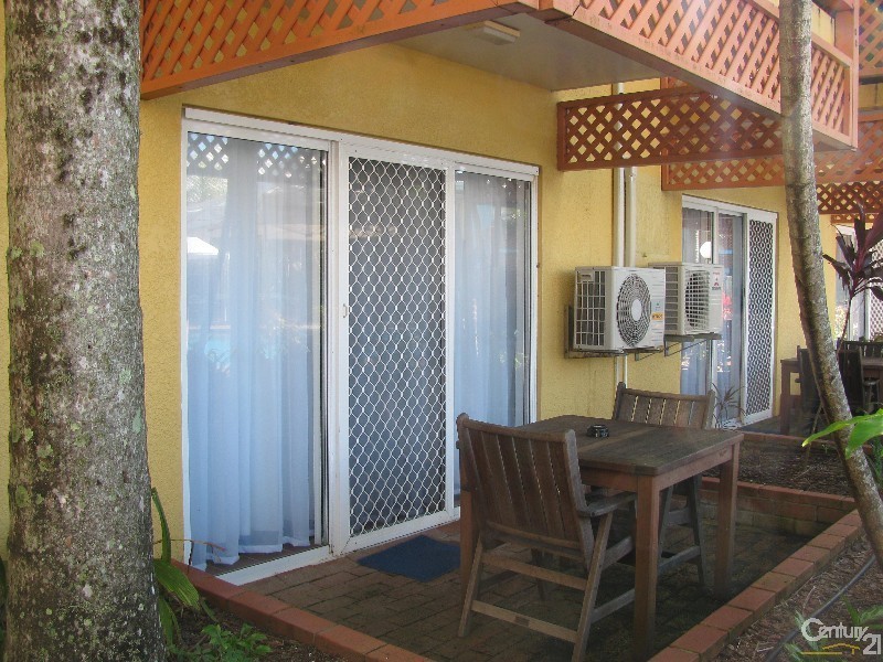 126/6 Beach Road, Dolphin Heads QLD 4740