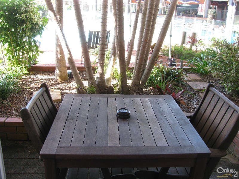 126/6 Beach Road, Dolphin Heads QLD 4740