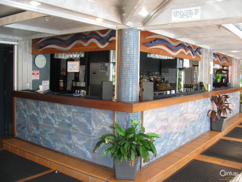 126/6 Beach Road, Dolphin Heads QLD 4740