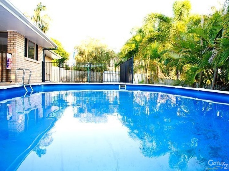 26 McLaughlin Drive, Eimeo QLD 4740