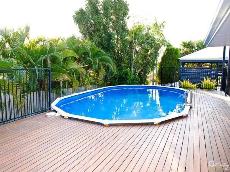 26 McLaughlin Drive, Eimeo QLD 4740