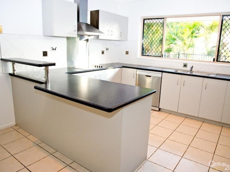 26 McLaughlin Drive, Eimeo QLD 4740