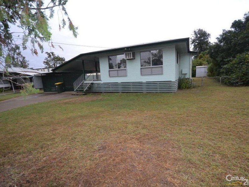 2 Holt Court, Moranbah QLD 4744
