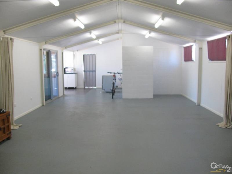 99 Beaconsfield Road, Beaconsfield QLD 4740