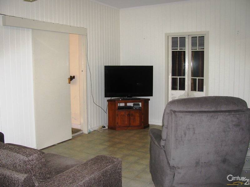 99 Beaconsfield Road, Beaconsfield QLD 4740