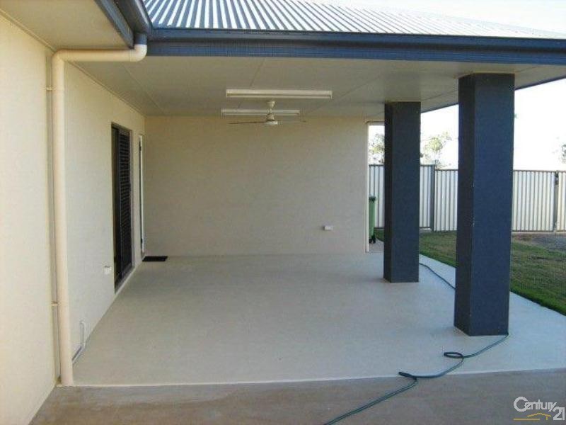 20 Norton Court, Moranbah QLD 4744