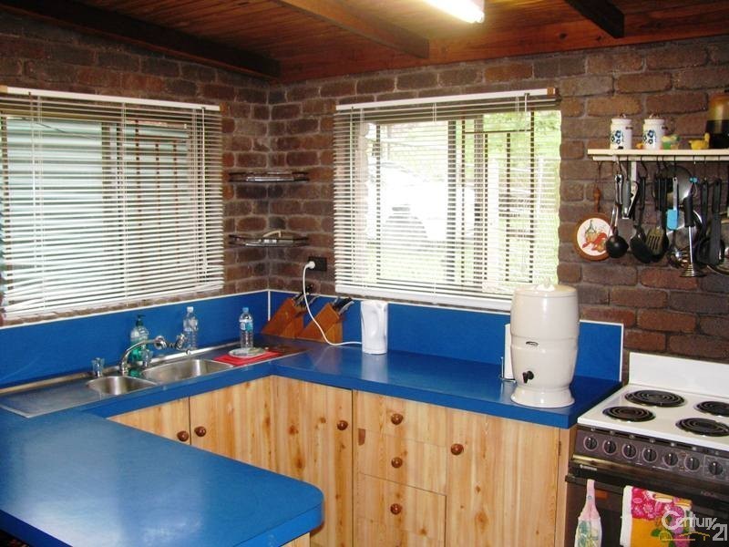 2 Heathwood Court, Hampden QLD 4741