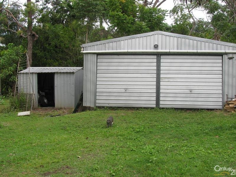 2 Heathwood Court, Hampden QLD 4741