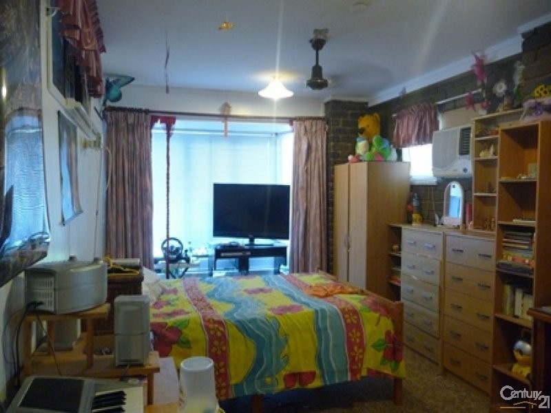 2 Heathwood Court, Hampden QLD 4741