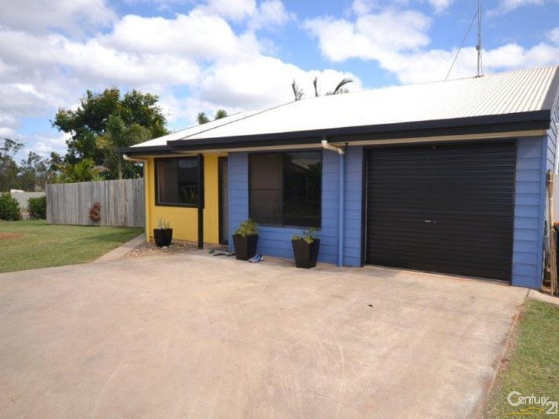 1B Savannah Drive, Moranbah QLD 4744