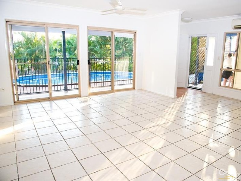 26 McLaughlin Drive, Eimeo QLD 4740