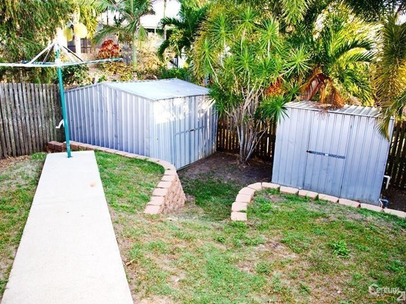 26 McLaughlin Drive, Eimeo QLD 4740