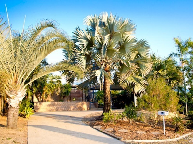 26 McLaughlin Drive, Eimeo QLD 4740