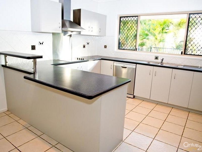 26 McLaughlin Drive, Eimeo QLD 4740