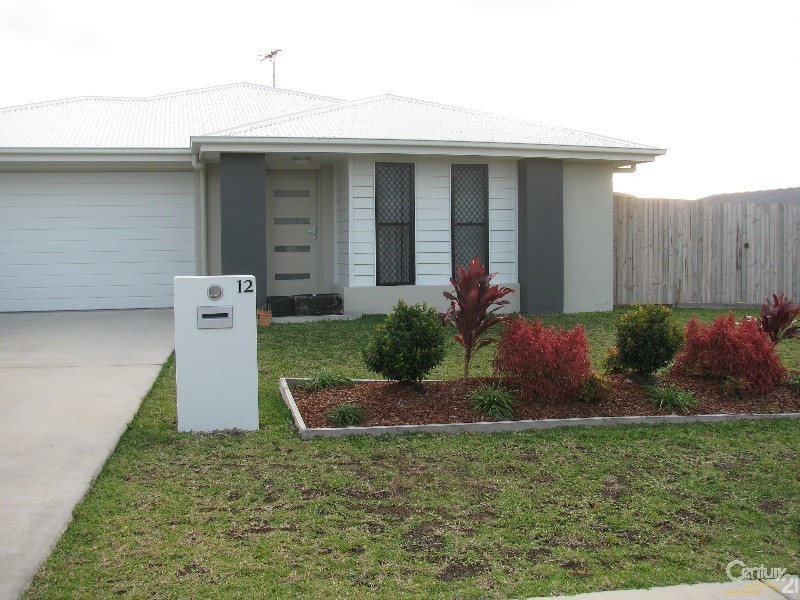 12 Hawkins Street, Bucasia QLD 4750