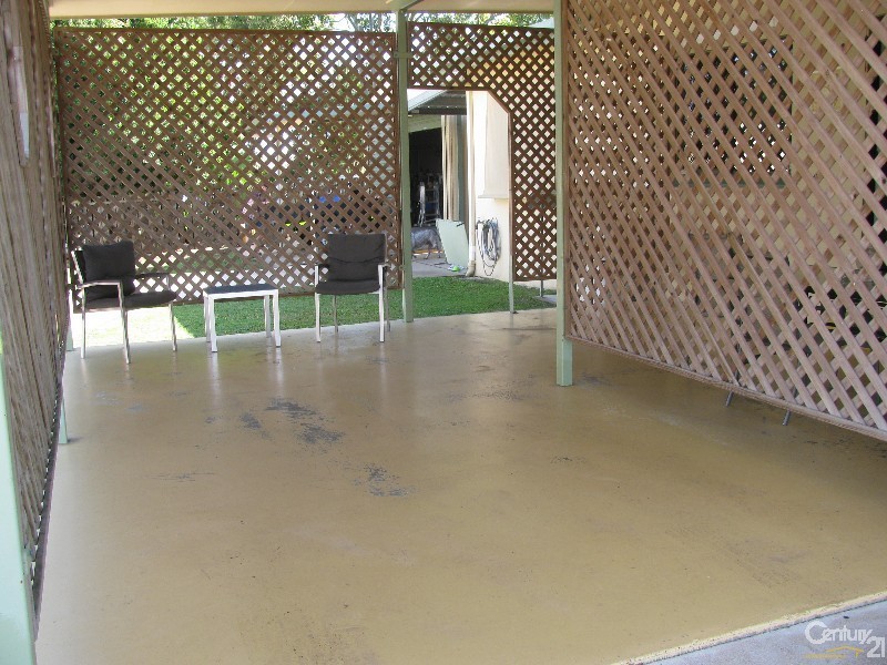 12 Stott Street, Bucasia QLD 4750