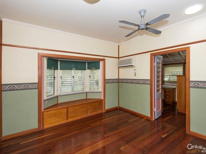 8 Hunter Street, West Mackay QLD 4740