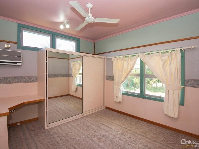 8 Hunter Street, West Mackay QLD 4740