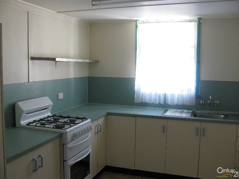 4 Gardiner Street, West Mackay QLD 4740