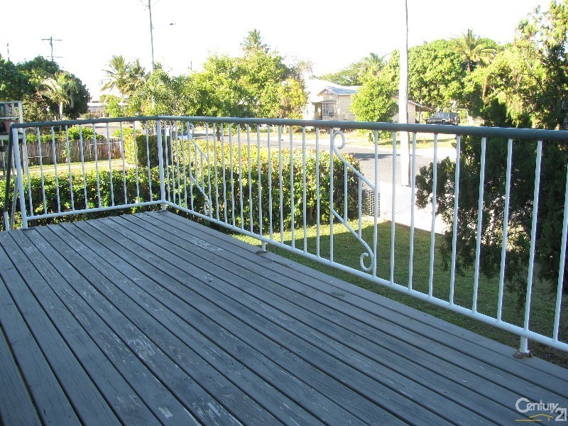 4 Gardiner Street, West Mackay QLD 4740