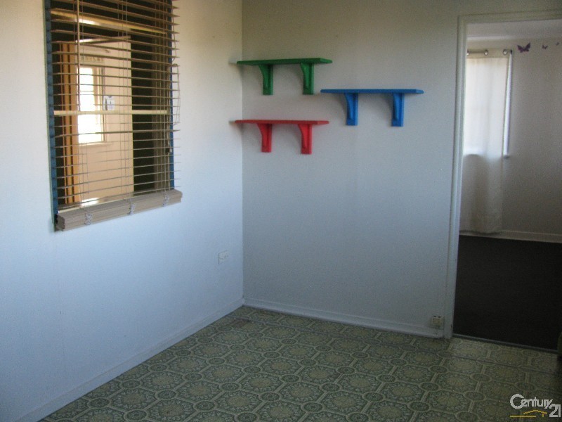 4 Gardiner Street, West Mackay QLD 4740