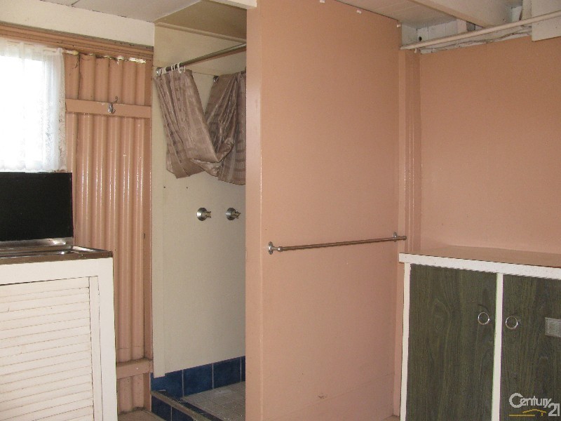 4 Gardiner Street, West Mackay QLD 4740