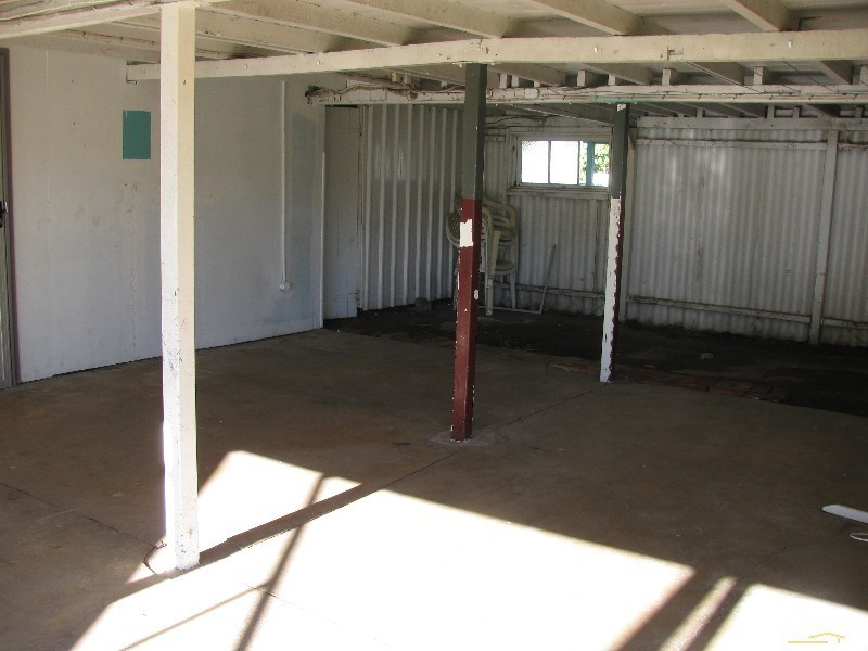 4 Gardiner Street, West Mackay QLD 4740