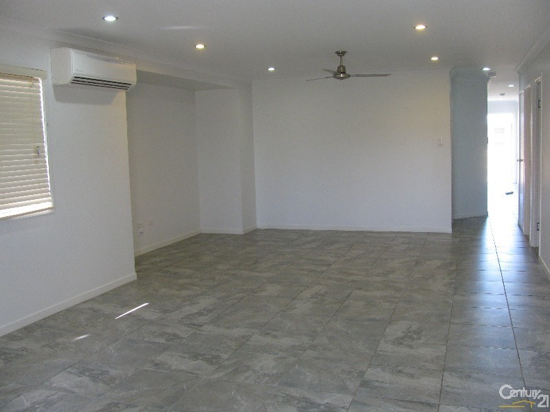 16 Yatay Street, Eimeo QLD 4740