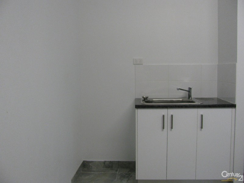 16 Yatay Street, Eimeo QLD 4740