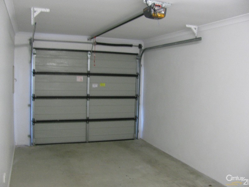 16 Yatay Street, Eimeo QLD 4740