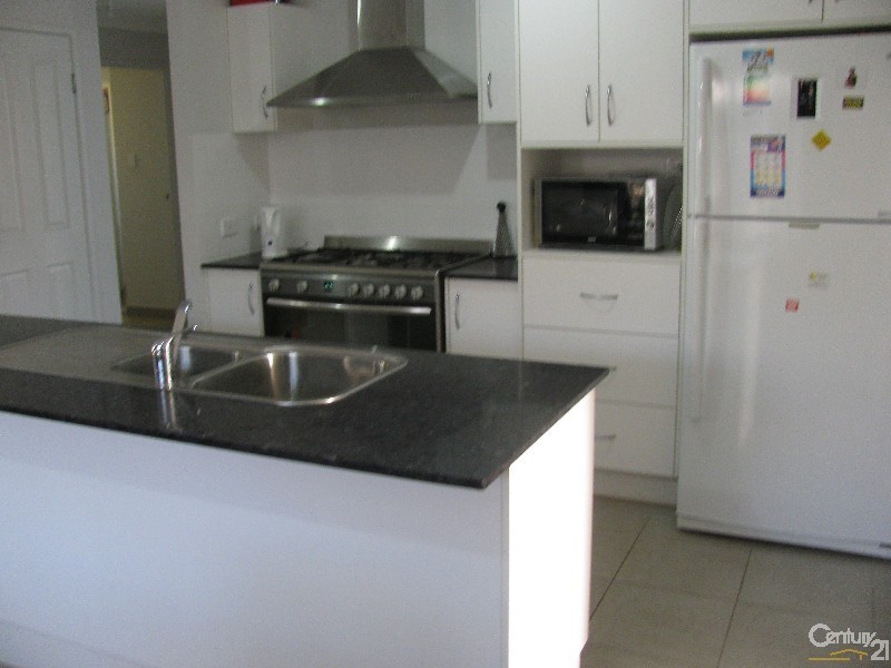 22 Schooner Avenue, Bucasia QLD 4750