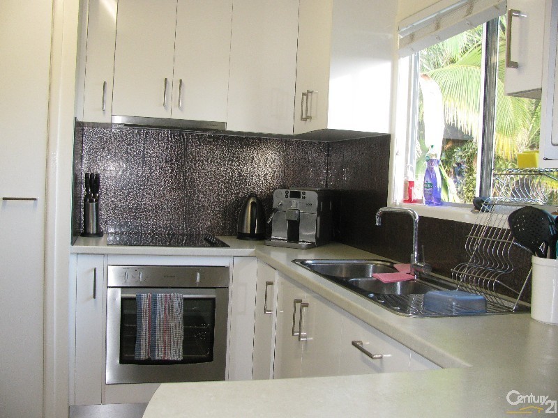 99 Daniel Street, Mount Pleasant QLD 4740