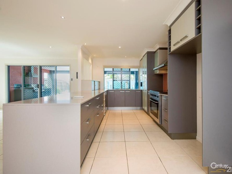 43 Mercy Drive, North Mackay QLD 4740